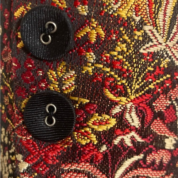 For the lovers, the dreamers and the wonders. Made in PRC size AU 12 UK 12 US 10 - Picture 4 of 7